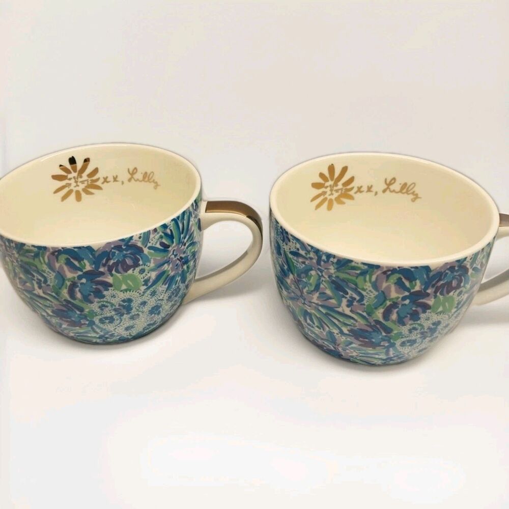 Lilly Pulitzer Hidden Lion Blue Tropical 16oz Oversized Coffee Mugs Set of 2 - Picture 3 of 10